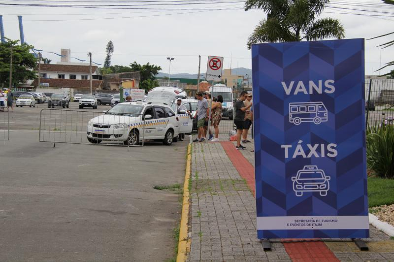 Cadastro de vans para transporte turístico em Itajaí: Inscrições abertas até 2 de dezembro