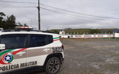 Polícia Militar detém suspeito de furto no bairro Cordeiros após perseguição da vítima