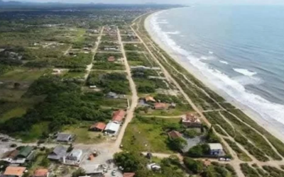 Atenção, banhistas: Cuidado com a bandeira vermelha na Praia do Ervino