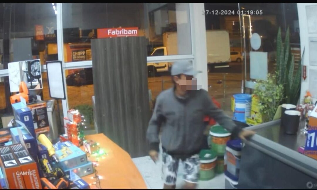 PM prende autores de furto a comércio de ferragens em Itajaí