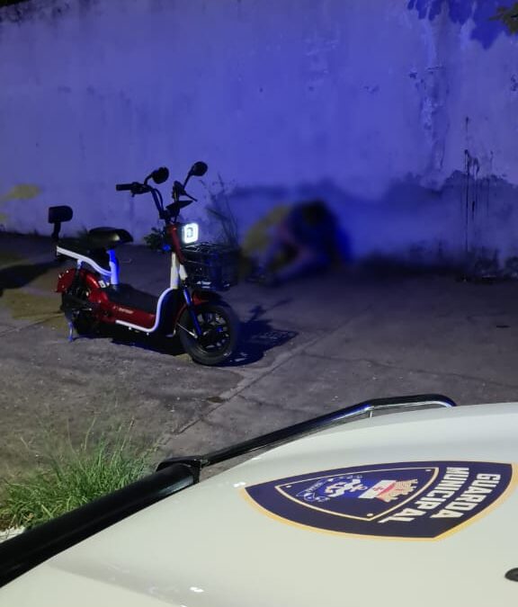 Comandante da Guarda Municipal a caminho do trabalho frustra roubo de bicicleta elétrica em Itajaí