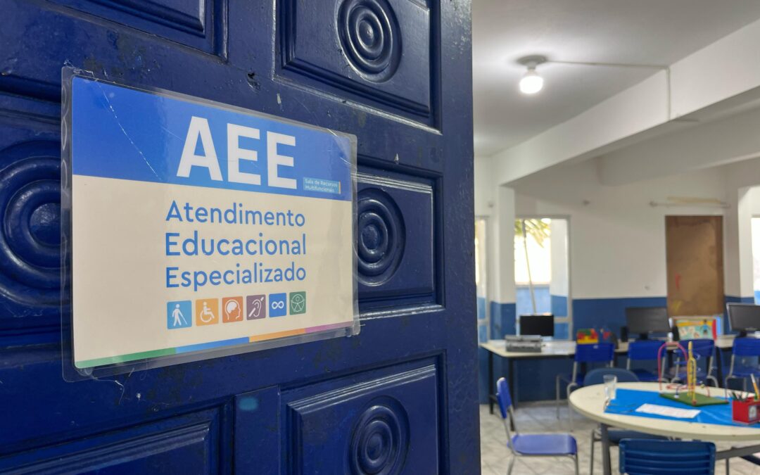 Educação de Penha retoma atendimento de alunos com deficiência em salas de recursos no contraturno escolar