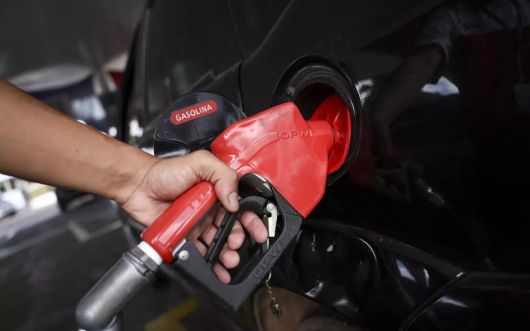 Facções criminosas dominam 5 postos de combustíveis em Santa Catarina