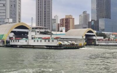 Ferry entre Itajaí e Navegantes pode parar à noite e aos fins de semana