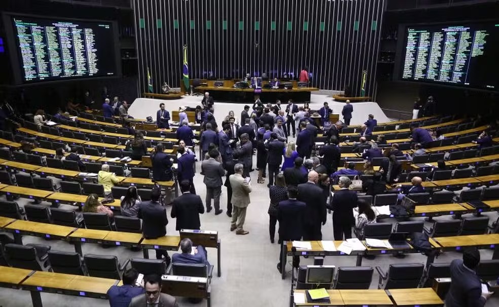 SC ganhará 4 novas vagas na Câmara dos Deputados com aprovação de projeto; número total sobe para 531