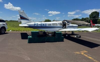 Juiz anula flagrante e absolve piloto preso com 400 kg de cocaína em avião no interior de SP