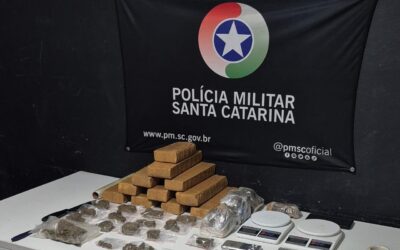 Ação rápida da PM termina com três presos e grande apreensão de drogas em Itajaí e Balneário Camboriú
