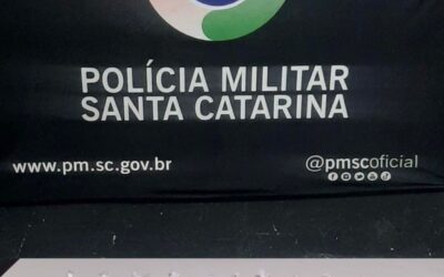 Polícia Militar prende dois homens por tráfico de drogas no bairro Cordeiros, em Itajaí