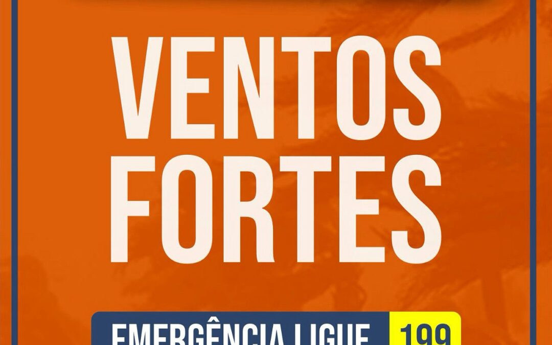 Fortes ventos causam transtornos em Navegantes nesta segunda-feira (28)