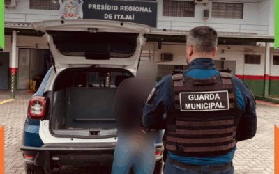 GM cumpre mandado de prisão por roubo em Itajaí