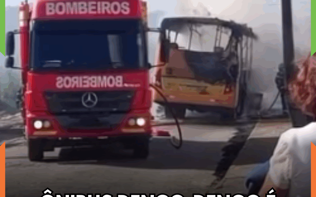 Ônibus Dengo-Dengo é consumido por incêndio em Navegantes
