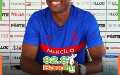 Rogélio dos Santos é oficialmente efetivado como técnico do Marcílio Dias