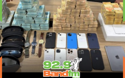 Policiais Militares são presos por extorquir R$ 547 mil de golpista capturado com R$ 5 milhões em Itapema