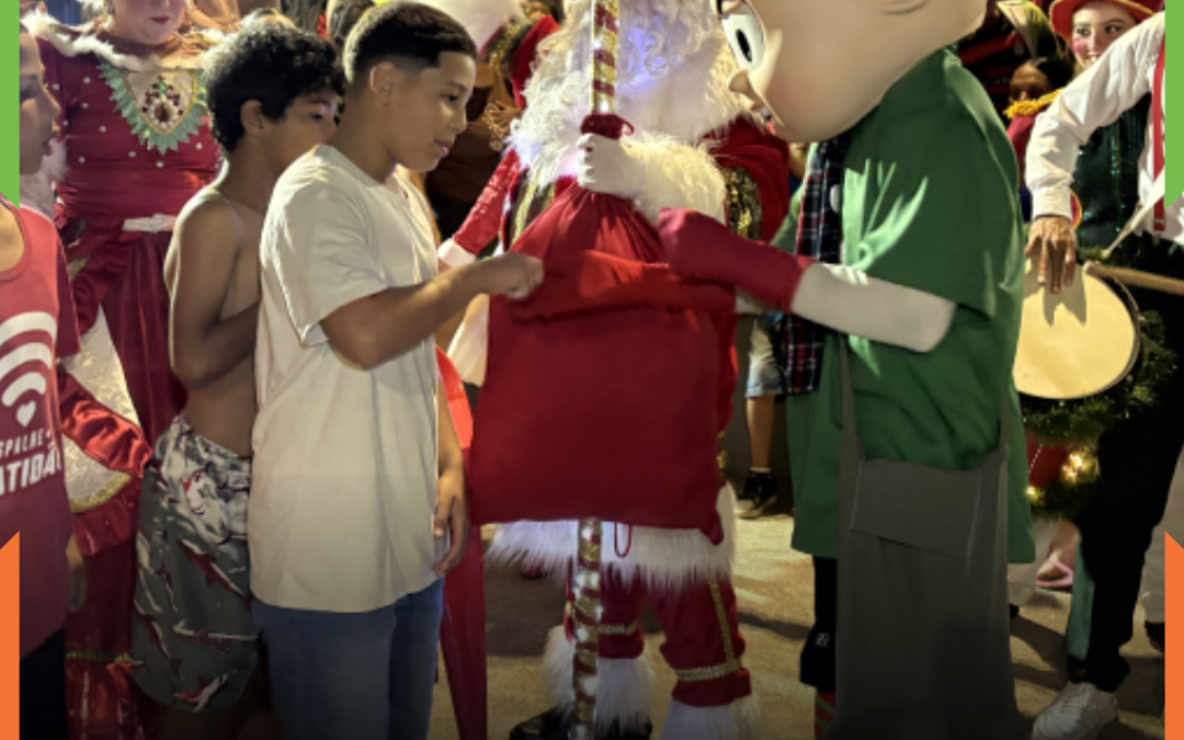 Papai Noel chega ao Imaruí com a Caravana do Natal nesta quarta-feira (10), em Itajaí