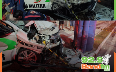 Viatura da PM se envolve em acidente grave, fica destruída e deixa dois agentes feridos