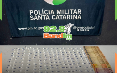 PM flagra tráfico de drogas próximo a escola no bairro Fazenda, em Itajaí