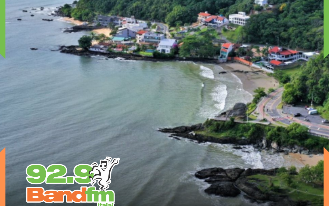 Carnaval deve ter clima típico de verão com temporais no fim dos dias em Itajaí