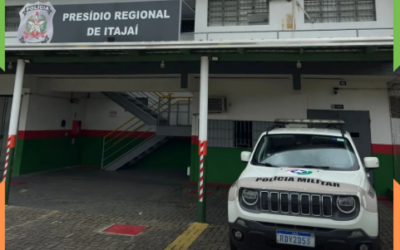 Foragido por tráfico de drogas é preso pela PM enquanto trabalhava na Praia Brava, em Itajaí