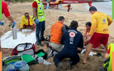 Afogamento fora de área monitorada termina em morte na Praia do Quilombo, em Penha