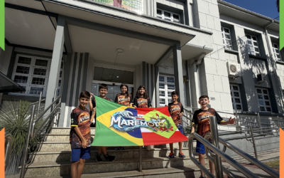 Crianças da Equipe Maremoto, do Colégio São José, estão de malas prontas para o First Championship, em Houston (EUA)