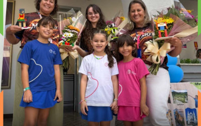 Equipe Maremoto de Itajaí conquista prêmio internacional nos EUA e é recebida com festa no Colégio São José