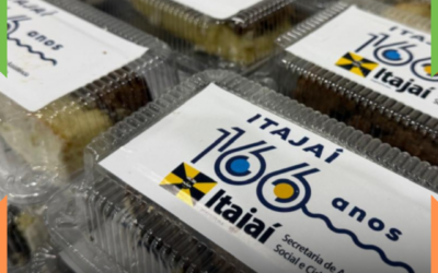 ITAJAÍ 166 ANOS: Distribuição do bolo de aniversário chega ao bairro Cordeiros