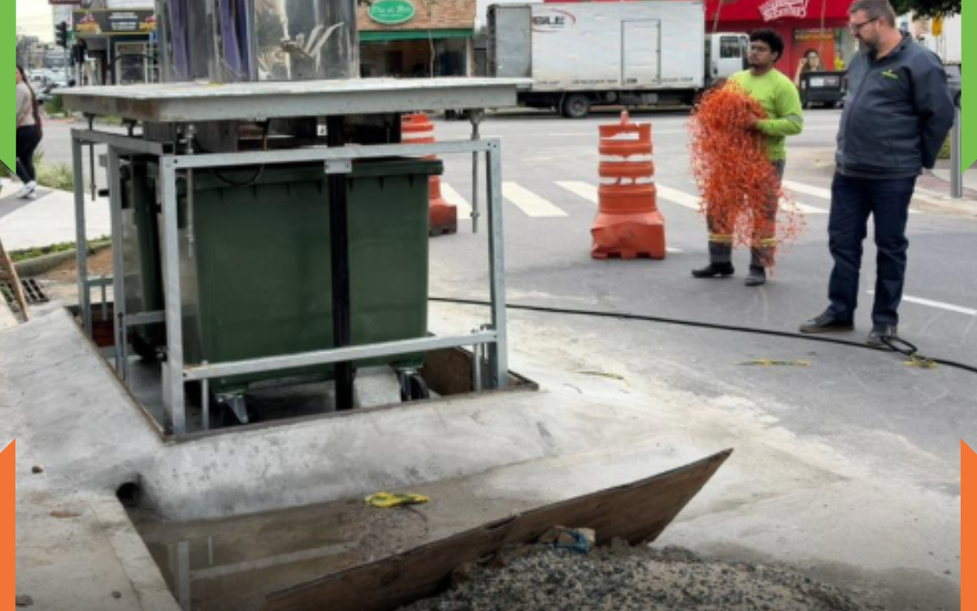 Itajaí instala novo sistema de contentores subterrâneos em frente à Igreja Matriz